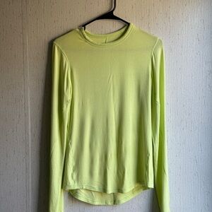 Lululemon Athletica Hold Tight Light Green Long Sleeve Top